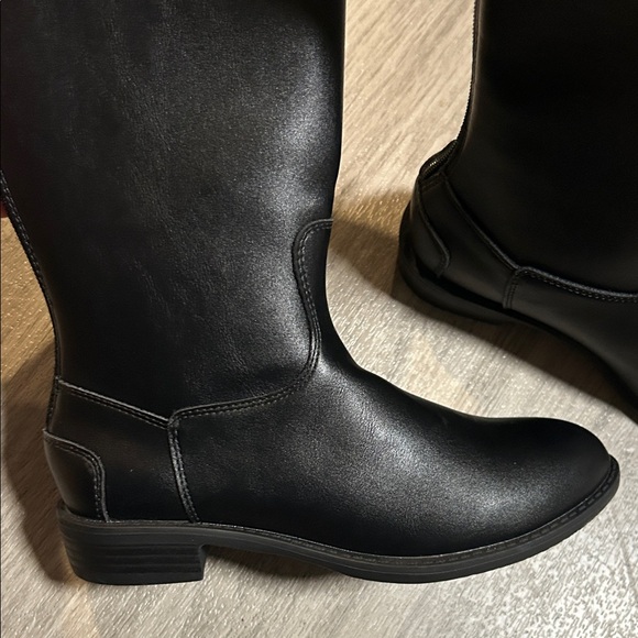 Sam Edelman Black Kids Boots with Silver Accents(NWOT) - Picture 8 of 12